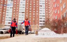 "Настоящая поддержка" : в РФ семей "мобиков" осчастливили картошкой и морковью (видео)