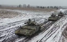 Жданов сравнил российские танки Т-90 и боевые машины "Терминатор": горят одинаково