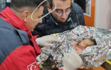 У Туреччині з-під завалів врятували новонародженого і сім'ю з шести осіб (відео)
