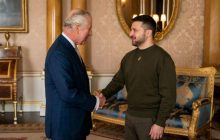 Дрес-код під час війни: як Зеленський порушує правила та диктує моду (відео)