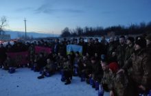 Украина вернула из плена еще 100 военных: среди них 63 воина Азовстали (видео)