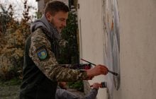 Автор патріотичних муралів Костянтин Качановський: Кожна робота про щось говорить. Багато – про українців, незламність, про те, що ми будемо боротись до останнього
