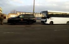 "На убой": в Запорожскую область торжественно привезли 43 автобуса "вагнеровцев" (видео)