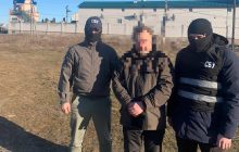 У київському монастирі після півроку розшуків затримали прокремлівського блогера (фото)