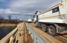 На Херсонщине построили временный мост через реку Ингулец