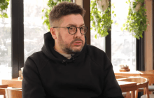 Викреслив з життя: Олексій Суханов зізнався, що три роки не спілкується з мамою з РФ