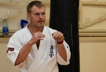 Російський чемпіон з карате "зустрівся" з українським снарядом (фото)