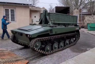 Рогозин прислал боевых роботов, чтобы уничтожать танки Abrams и Leopard (видео)