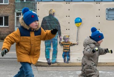 Російський режисер планує зняти фільм про дітей з Бахмута