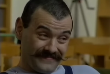 Самый жестокий заключенный Великобритании пытается выйти на свободу, продавая картины