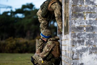 Франція і Австралія вирішили спільно нарощувати виробництво боєприпасів для України