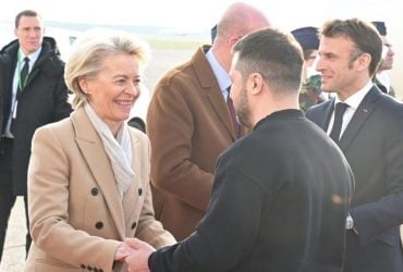 В ЕК раскрыли, сколько денег выделил Евросоюз на помощь Украине с начала войны