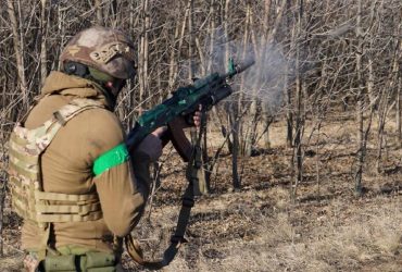 Минус 5 жалких жизней: на Донбассе пограничники остановили атаку оккупантов