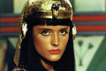 Секрет найкрасивішої цариці Нефертіті: що вона робила, щоб зводити всіх з розуму