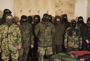 Калінінградські мобіки здивувалися, що їх женуть на забій, і записали відео