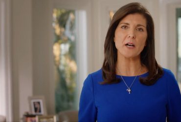 Трамп будет в проигрыше: на выборы президента США баллотируется его бывший посол (видео)