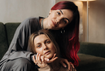 MamaRika и KOLA довели до слез клипом Люди с хрониками войны (видео)