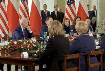 Байден і Дуда зустрілися у столиці Польщі (відео)