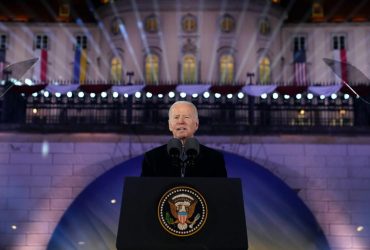 Україна бореться та захищає себе, а ми ніколи не втомимося їй допомагати - Байден