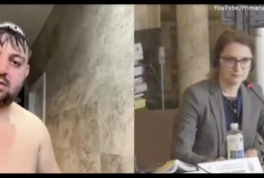 Включил камеру в душе: румынский политик засветился голым на онлайн-совещании (видео)