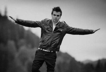 Загиблому майже 8 років тому українському співаку прислали повістку (фото)