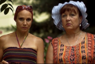 Постаріла зірка Сватів налякала своїм виглядом (фото)