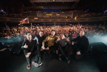 До мурах: Антитіла потужно заспівали Фортеця Бахмут на стадіоні в Лондоні (відео)