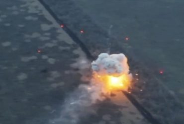 На відео показали, як українські артилеристи розносять тили противника на Донеччині