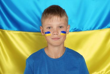 Росія перед новим роком вбиває дітей: Херсон зазнав обстрілу