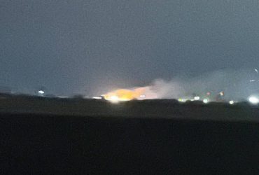 У мережі повідомляють про вибухи на аеродромі РФ в Єйську: росіяни – у паніці (відео)