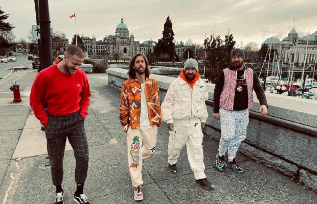 Imagine Dragons записали мощное обращение к пассажирам специального украинского самолета