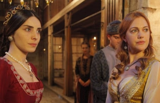Не показали в "Великолепном веке": как жестоко наложницы Султана устраняли конкуренток
