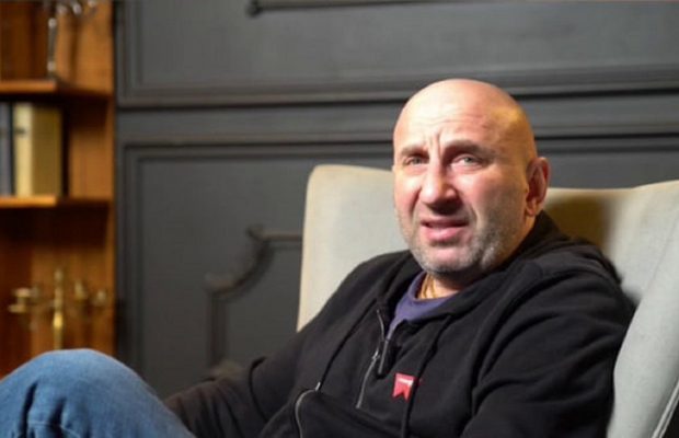 Російський блогер і "жіночий" психолог побив свою клієнтку (відео)