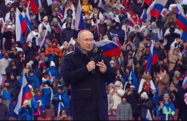 Куртка Путіна на "Лужниках": розкрилися ціна та цікава деталь вбрання диктатора