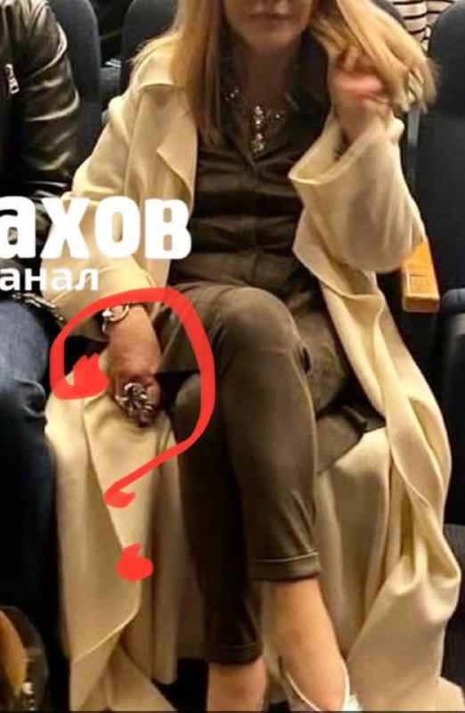 У Пугачевой заметили проблемы со здоровьем / t.me/nemalahov У Пугачевой заметили проблемы со здоровьем / t.me/nemalahov