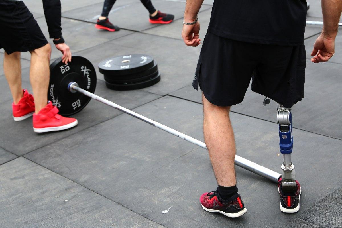 Людям нужно адаптироваться после апмутации / фото Денис Прядко, УНИАН Людям нужно адаптироваться после апмутации / фото Денис Прядко, УНИАН