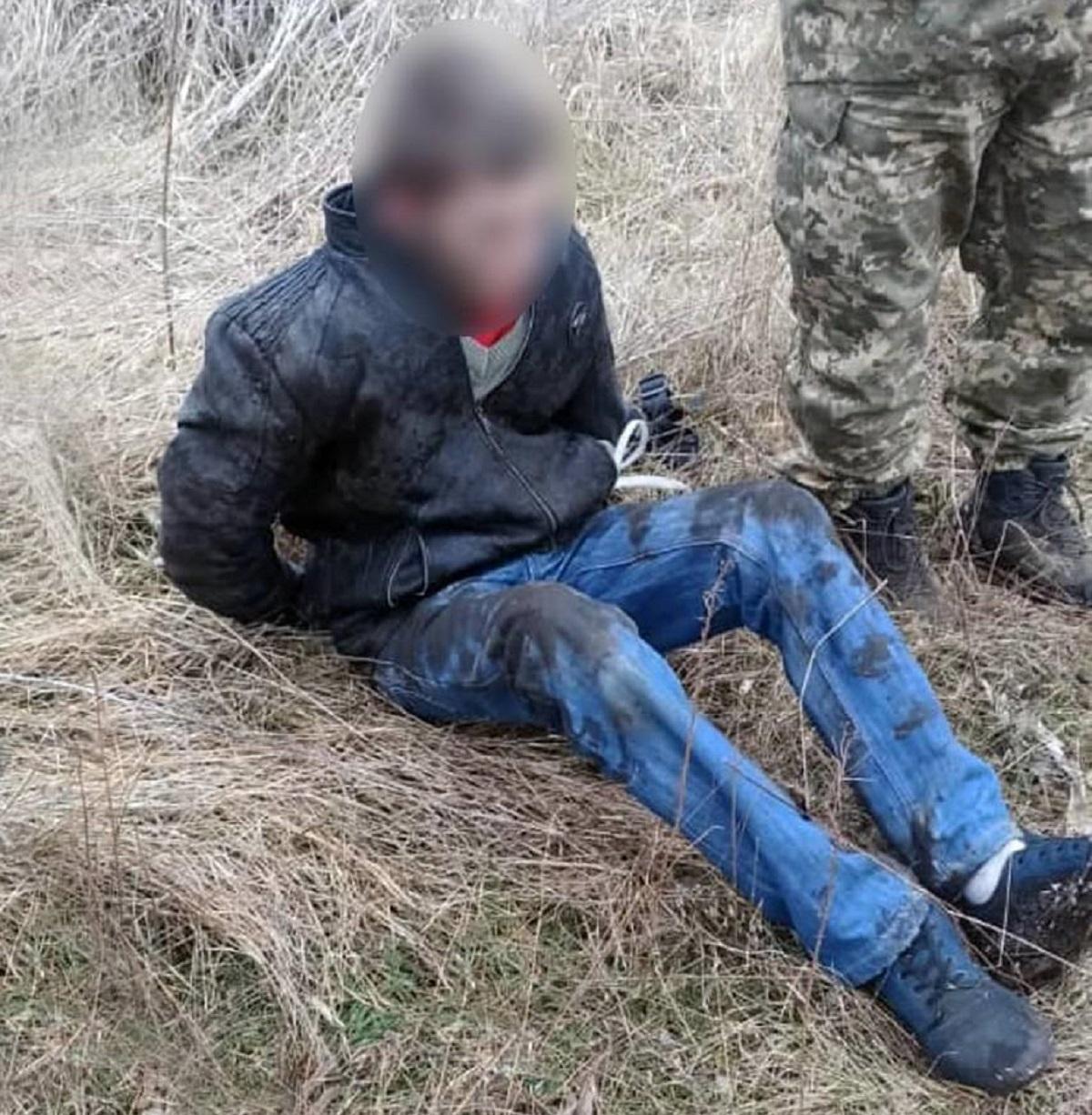 На Черкащині гвалтівника відшукали з допомогою дрона \ Фото Поліція Черкаської області На Черкащині гвалтівника відшукали з допомогою дрона \ Фото Поліція Черкаської області