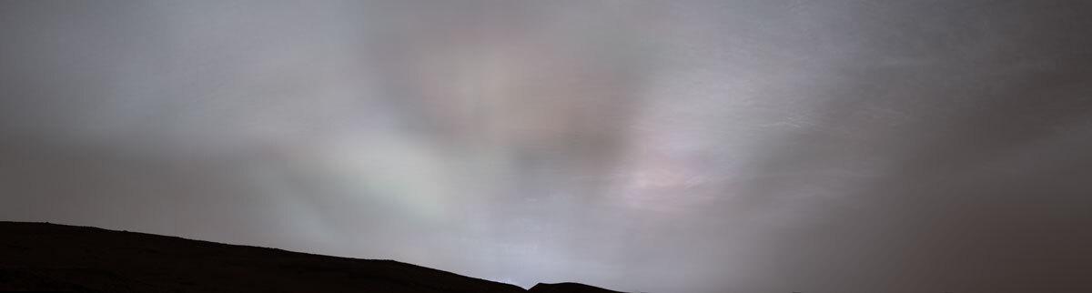 Марсоход NASA Curiosity впервые сделал четкую фотографию заката на Красной планете / Фото NASA Марсоход NASA Curiosity впервые сделал четкую фотографию заката на Красной планете / Фото NASA