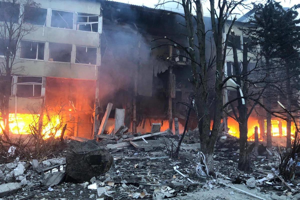 Очевидець про удар по Святошинському району-ракети летіли прямо на мій будинок / фото t.me/V_Zelenskiy_official Очевидець про удар по Святошинському району-ракети летіли прямо на мій будинок / фото t.me/V_Zelenskiy_official