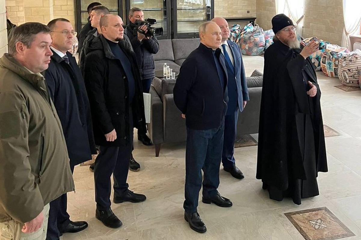 Путін з'явився в Севастополі / фото з соцмереж