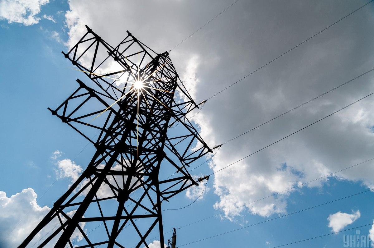 Наразі влада обговорює варіанти зміни тарифів на електрику і для населення / фото УНІАН, Микола Тис