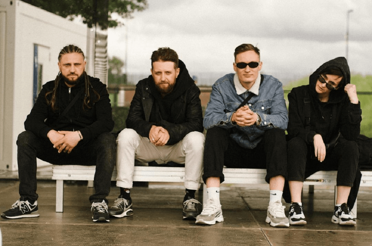 Гітарист ледь вижив під час атаки дронами / instagram.com/go_a_band Гітарист ледь вижив під час атаки дронами / instagram.com/go_a_band