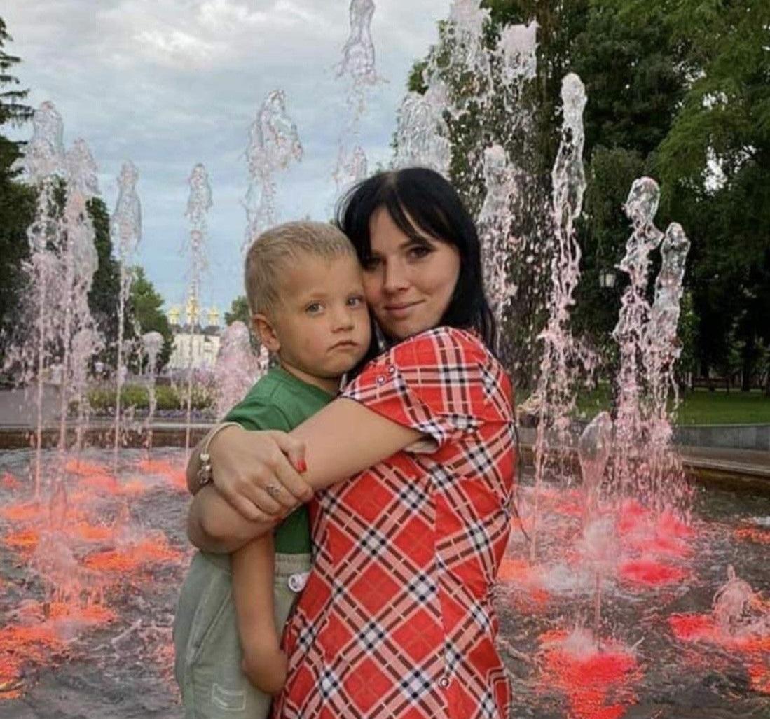 Чернігівки Марина Казанник сама виховує 5-річного сина Мирона / фото надані Мариною Казанник