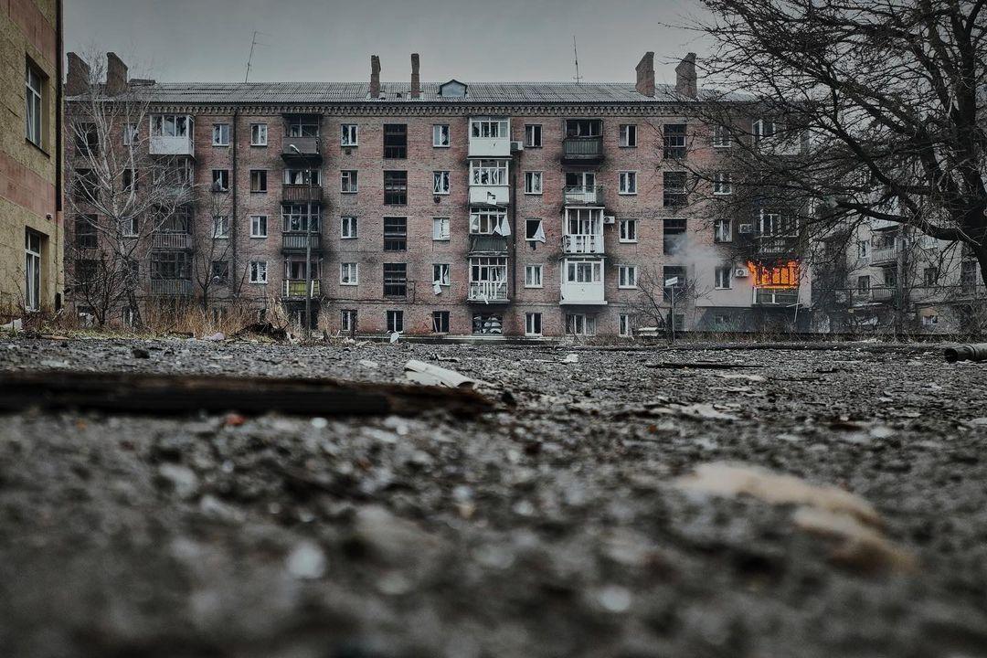 Продолжаются жестокие бои за Бахмут / libkos Продолжаются жестокие бои за Бахмут / libkos