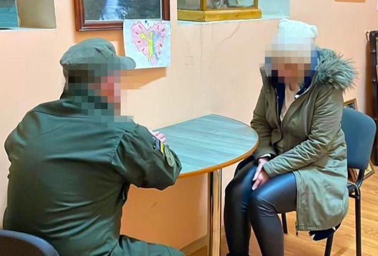 In Lvov, a woman accomplice of the Russians was detained / photo t.me/SBUkr In Lvov, a woman accomplice of the Russians was detained / photo t.me/SBUkr
