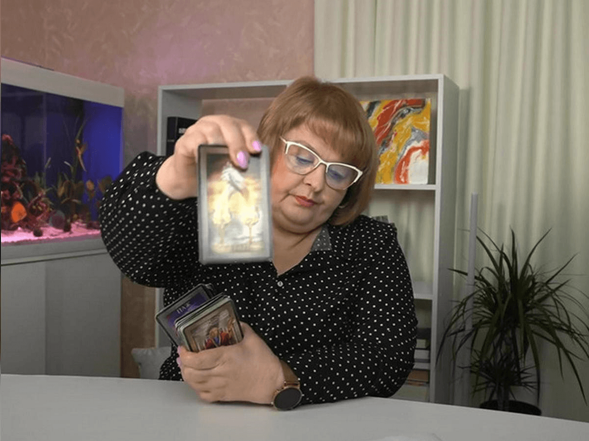 Экстрасенс Людмила Хомутовская / скриншот Экстрасенс Людмила Хомутовская / скриншот