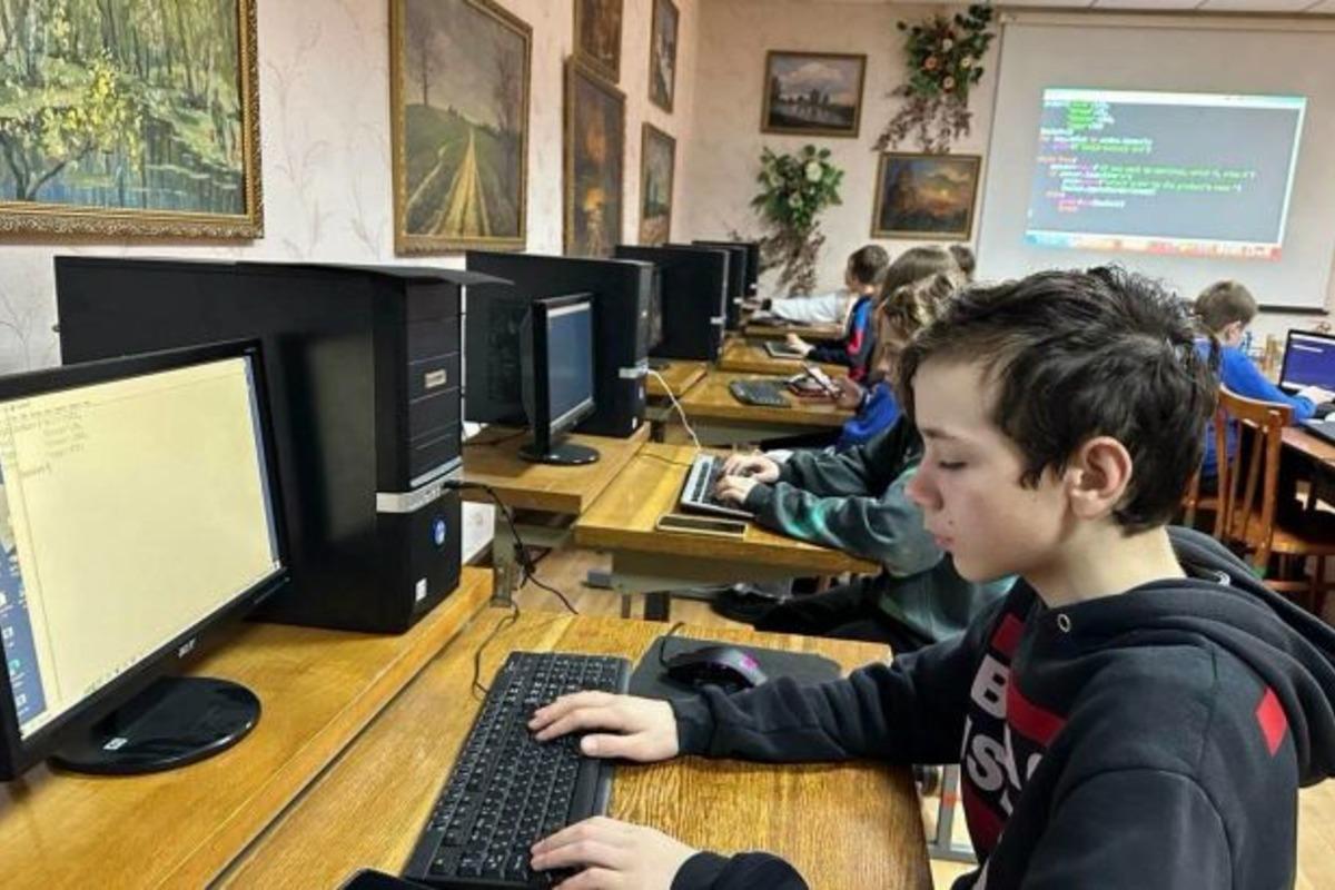 Favbet Foundation запустил масштабный проект по овладению IT-навыками для детей / пресс-служба Favbet Foundation Favbet Foundation запустил масштабный проект по овладению IT-навыками для детей / пресс-служба Favbet Foundation