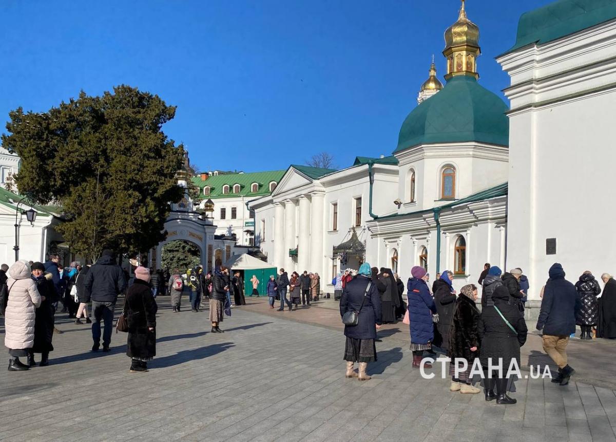 УПЦ МП должна была покинуть лавру еще 29 марта / Фото: Страна УПЦ МП должна была покинуть лавру еще 29 марта / Фото: Страна
