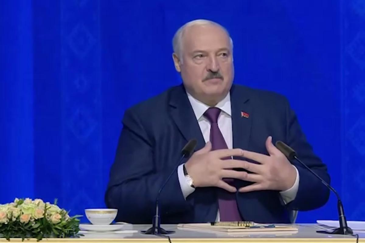 Лукашенко сделал "камингаут" о геях в Администрации Беларуси / скриншот Лукашенко сделал "камингаут" о геях в Администрации Беларуси / скриншот