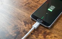 Коли потрібно ставити смартфон на зарядку, щоб не зіпсувати батарею: "ідеальний" відсоток